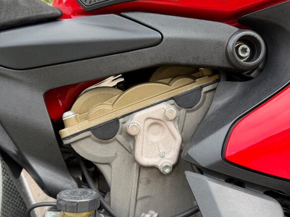 2013 Ducati 1199 Panigale, белый, 799999 рублей - вид 17
