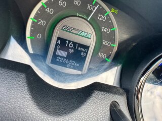2011 Honda Fit Shuttle I, белый, 870000 рублей, вид 5