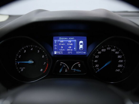 2011 Ford Focus III, белый, 470000 рублей - вид 15