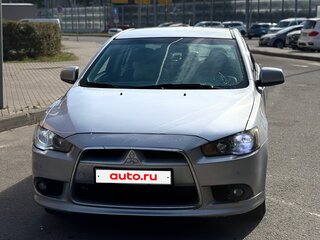 2011 Mitsubishi Lancer X Рестайлинг, серебристый, 555000 рублей, вид 2