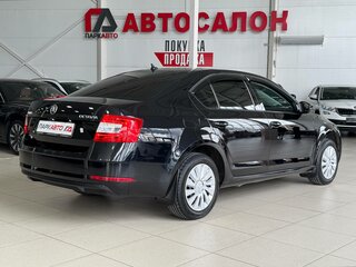 2019 Skoda Octavia III (A7) Рестайлинг, чёрный, 1800000 рублей, вид 5