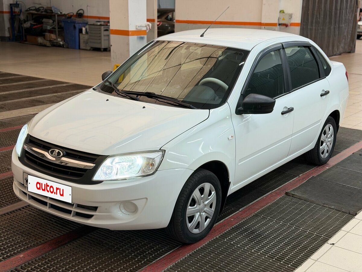Открыть фотографии: Lada (ВАЗ) Granta I