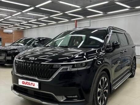 2021 Kia Carnival IV, чёрный, 4600000 рублей, вид 1