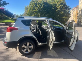 2015 Toyota RAV4 IV (XA40), белый, 2049000 рублей, вид 5