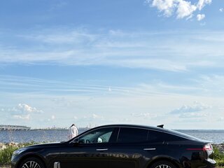 2018 Kia Stinger I, чёрный, 2000000 рублей, вид 5