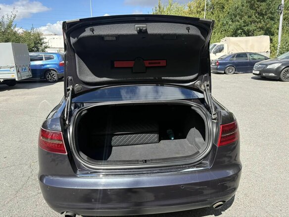 2010 Audi A6 III (C6) Рестайлинг, серый, 1100000 рублей - вид 5