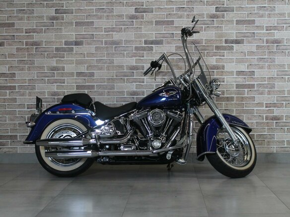 2007 Harley-Davidson Softail Deluxe, синий, 850000 рублей
