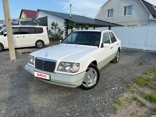 1994 Mercedes-Benz E-Класс 220 I (W124), белый, 1700000 рублей, вид 2