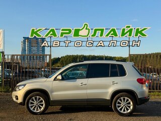 2016 Volkswagen Tiguan I Рестайлинг, серебристый, 1849000 рублей, вид 4