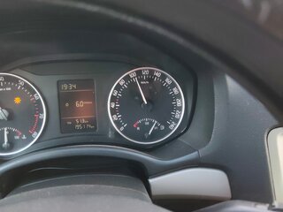 2012 Skoda Octavia II (A5) Рестайлинг, серебристый, 660000 рублей, вид 3