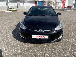 2011 Hyundai Solaris I, чёрный, 820000 рублей, вид 2