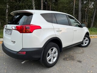 2013 Toyota RAV4 IV (XA40), белый, 1850000 рублей, вид 5