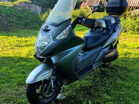 2004 Honda Silver Wing 600, серебристый, 260000 рублей, вид 1
