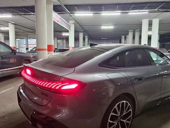 2026 Audi A5 L Sportback III (B10), серый, 5500000 рублей - вид 5