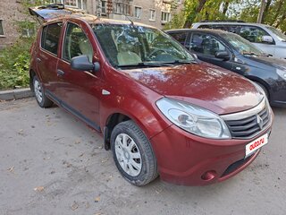2013 Renault Sandero I, красный, 450000 рублей, вид 1