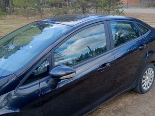 2015 Ford Fiesta Mk6 Рестайлинг, чёрный, 850000 рублей, вид 4