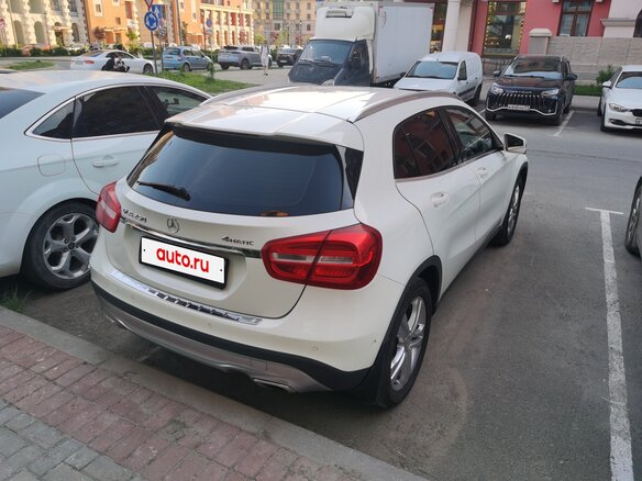 2015 Mercedes-Benz GLA 250 I (X156), белый, 2100000 рублей - вид 3