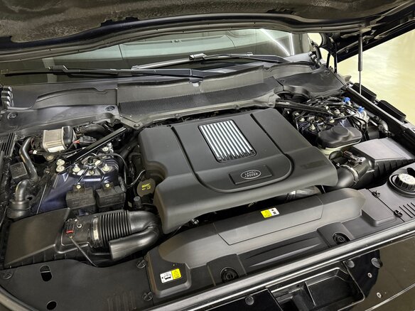 2021 Land Rover Range Rover IV Рестайлинг, синий, 7750000 рублей - вид 36