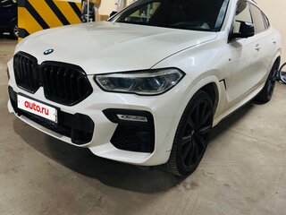 2019 BMW X6 M50i III (G06), белый, 6700000 рублей, вид 2