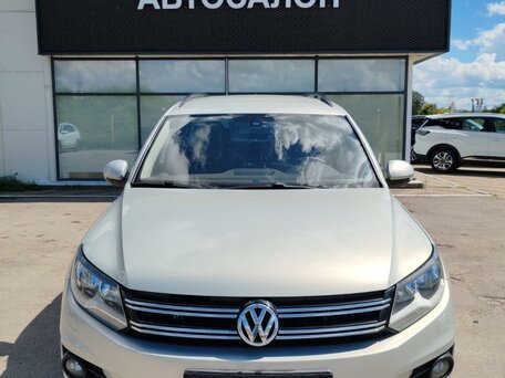 2015 Volkswagen Tiguan I Рестайлинг, золотистый, 1299000 рублей, вид 5