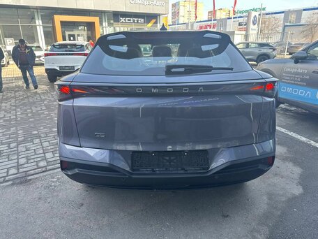 2026 Omoda C5 II, серый, 2349000 рублей, вид 4