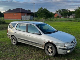 2002 Renault Megane I Рестайлинг, серебристый, 170000 рублей, вид 4
