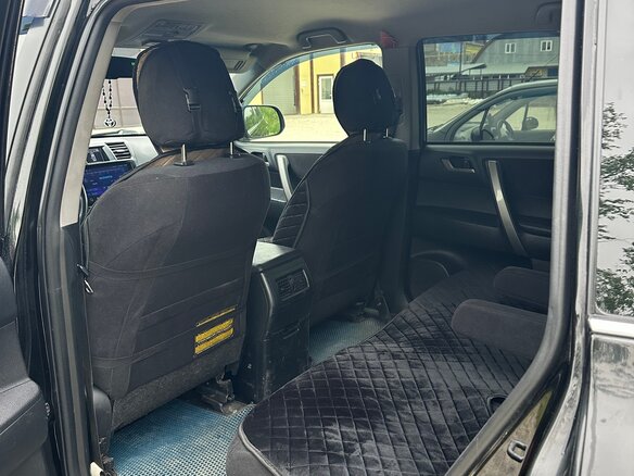 2013 Toyota Highlander II (XU40) Рестайлинг, чёрный, 1790000 рублей - вид 5