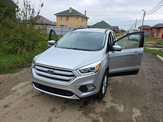 2019 Ford Escape III Рестайлинг, серый, 1700000 рублей, вид 3
