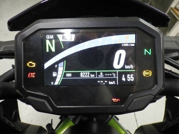 2020 Kawasaki Z 900, чёрный, 860000 рублей - вид 12