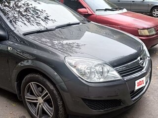2011 Opel Astra H Рестайлинг, серый, 525000 рублей, вид 3