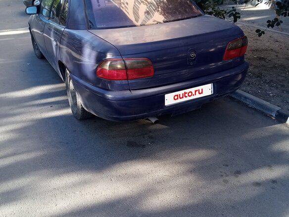 1994 Opel Omega B, синий, 180000 рублей