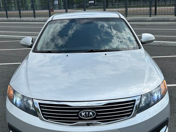 2010 Kia Magentis II Рестайлинг, серебристый, 1175000 рублей - вид 1