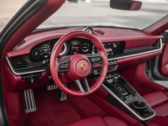 2020 Porsche 911 Turbo S VIII (992), серый - вид 12