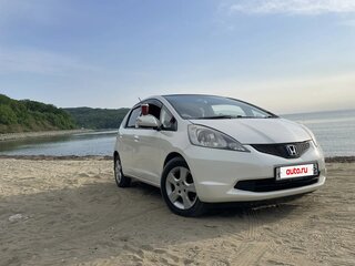 2008 Honda Fit II, белый, 460000 рублей, вид 5