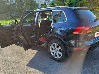 2012 Volkswagen Touareg II, синий, 1550000 рублей, вид 5