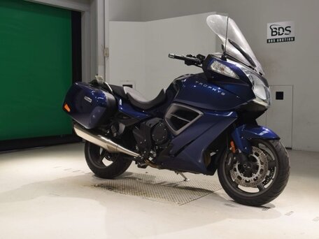 2016 Triumph Trophy 1200, синий, 577000 рублей, вид 3