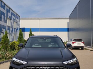 2023 Audi Q6 45 TFSI, чёрный, 6000000 рублей, вид 1