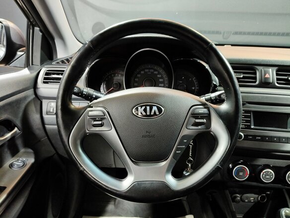 2016 Kia Rio III Рестайлинг, серый, 1000000 рублей - вид 10