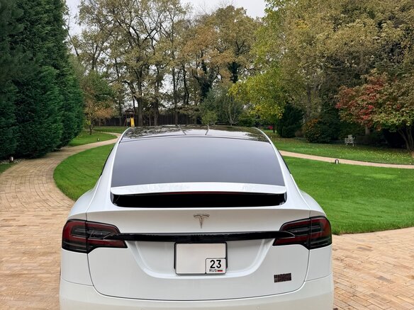 2022 Tesla Model X Plaid I Рестайлинг, белый, 11000000 рублей - вид 5
