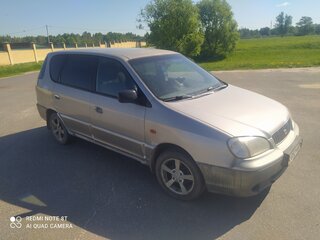 2002 Kia Carens I, белый, 300000 рублей, вид 5