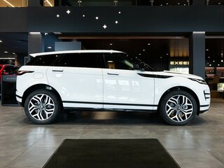 2025 Land Rover Range Rover Evoque II Рестайлинг, белый, 6090000 рублей, вид 4