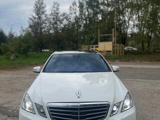 2012 Mercedes-Benz E-Класс 250 7G-Tronic IV (W212, S212, C207), белый, 1620000 рублей, вид 3