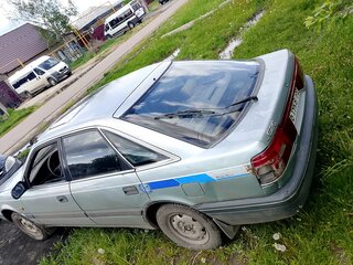 1988 Mazda 626 III (GD), серебристый, 70000 рублей, вид 5