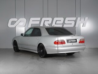 2000 Mercedes-Benz E-Класс 200 II (W210, S210) Рестайлинг, серебристый, 559000 рублей, вид 2