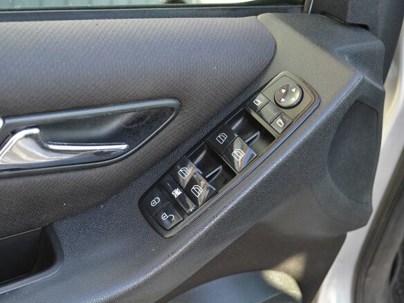 2007 Mercedes-Benz A-Класс 200 II (W169), серебристый, 199888 рублей - вид 8