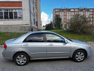2007 Kia Cerato I Рестайлинг, серебристый, 350000 рублей, вид 5