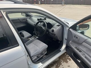 2001 Nissan Avenir II (W11), серый, 300000 рублей, вид 3