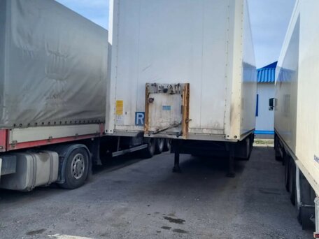 2010 Schmitz Cargobull SKO, белый, 1700000 рублей, вид 1