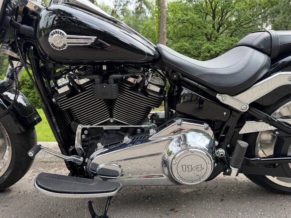 2024 Harley-Davidson Fat Boy, чёрный, 2399000 рублей - вид 10