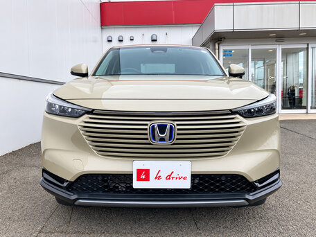 2023 Honda Vezel II, бежевый, 1680000 рублей, вид 2